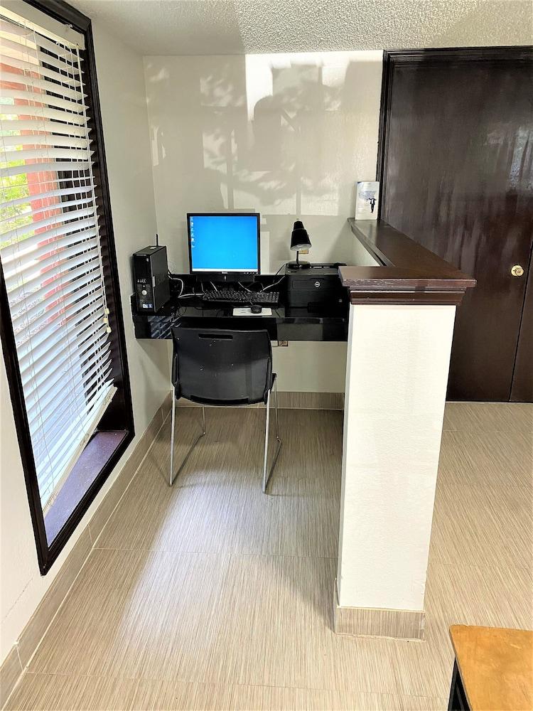 Days Inn By Wyndham Pensacola I-10 Ferry Pass Luaran gambar