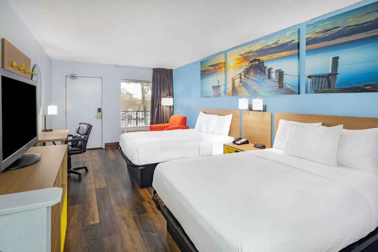 Days Inn By Wyndham Pensacola I-10 Ferry Pass Luaran gambar