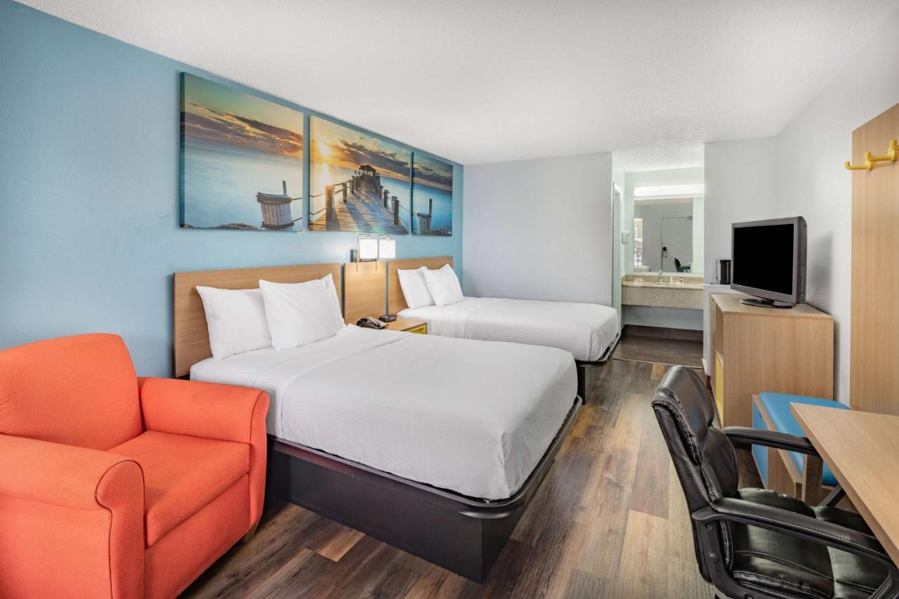 Days Inn By Wyndham Pensacola I-10 Ferry Pass Luaran gambar