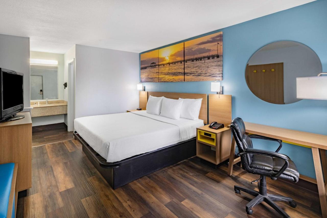 Days Inn By Wyndham Pensacola I-10 Ferry Pass Luaran gambar