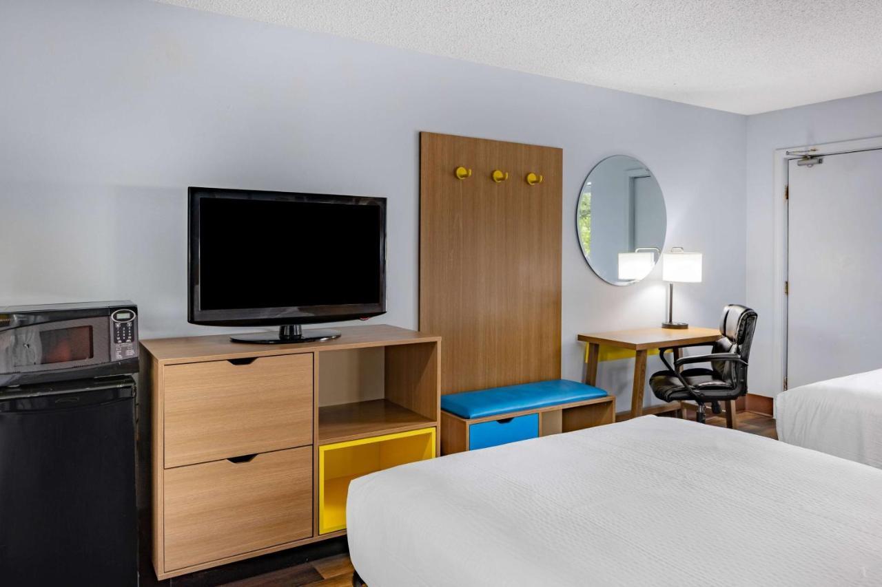 Days Inn By Wyndham Pensacola I-10 Ferry Pass Luaran gambar