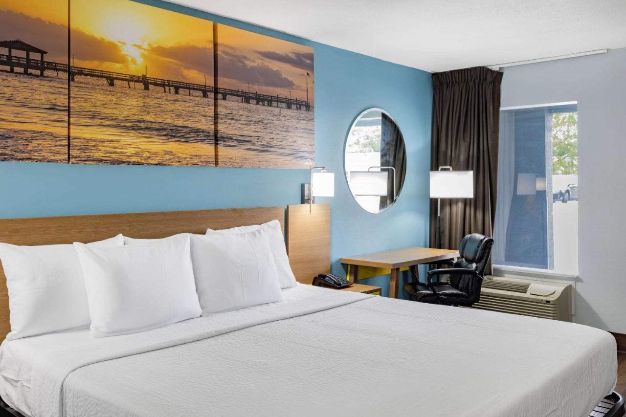 Days Inn By Wyndham Pensacola I-10 Ferry Pass Luaran gambar