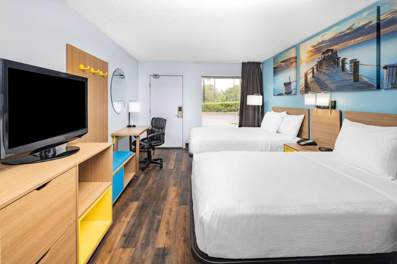 Days Inn By Wyndham Pensacola I-10 Ferry Pass Luaran gambar