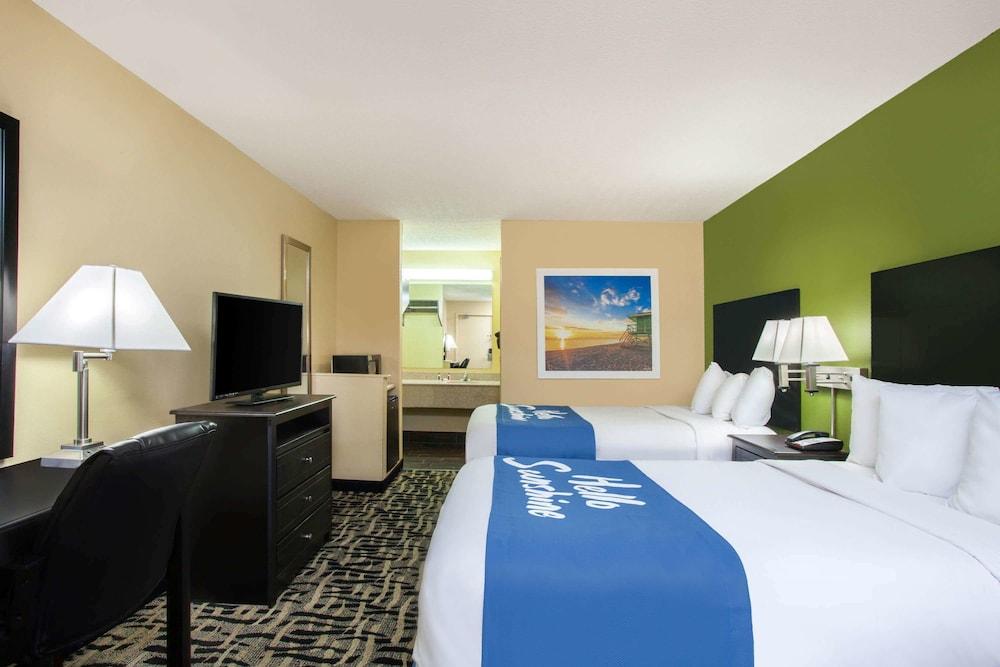Days Inn By Wyndham Pensacola I-10 Ferry Pass Luaran gambar
