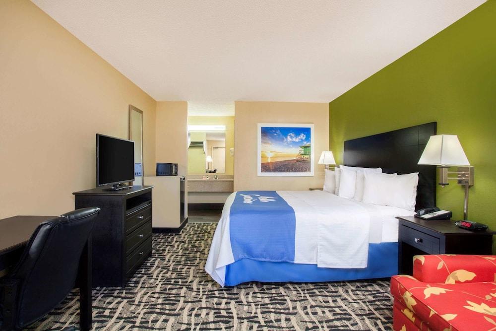 Days Inn By Wyndham Pensacola I-10 Ferry Pass Luaran gambar